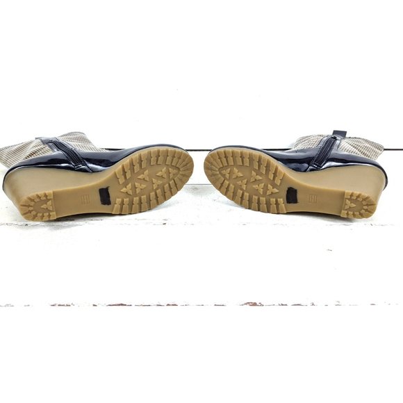 Tommy Hilfiger houndstooth blue patent tall wedge rain boots 8 M - Picture 7 of 8